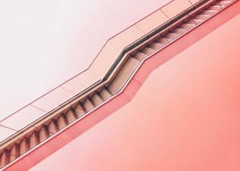 Het integreren van een traplift in uw interieur
