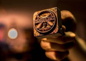 Geef Uw Documenten een Luxe Uitstraling met een Preegstempel 10 Geef Uw Documenten een Luxe Uitstraling met een Preegstempel