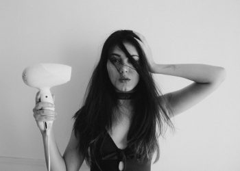 Je haar in model föhnen: hoe pak je dat aan? 2 Je haar in model fhnen hoe pak je dat aan