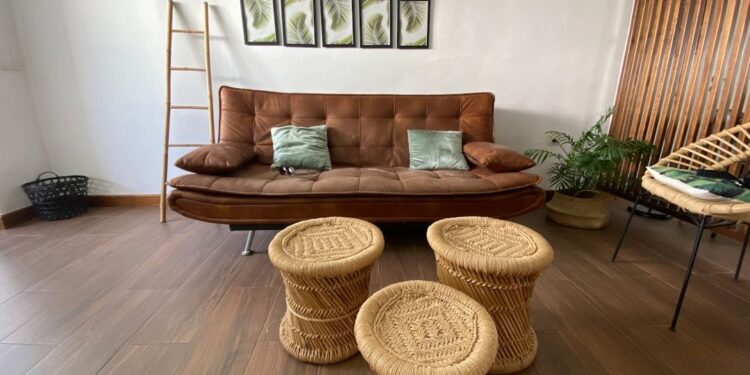 photo 1626551039948 ddd7e595fe06