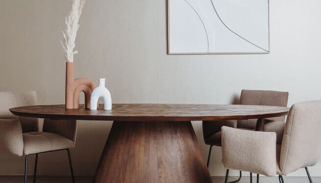 De perfecte mix van Japandi en organische vormen aan tafel 1 image